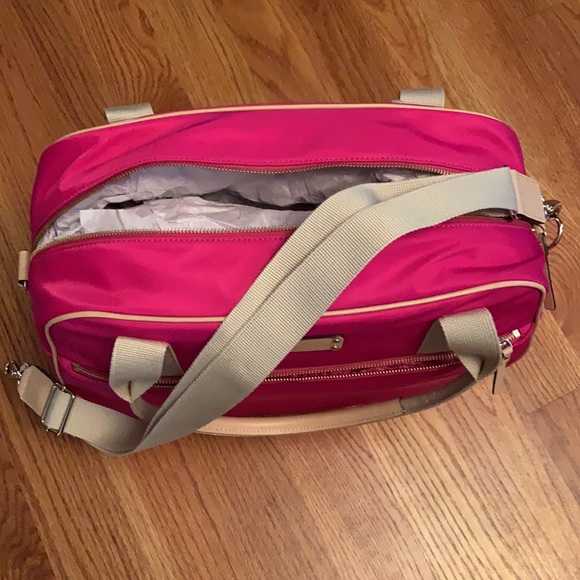 Kennedy Park Milla Travel Bag - Picture 7 of 13